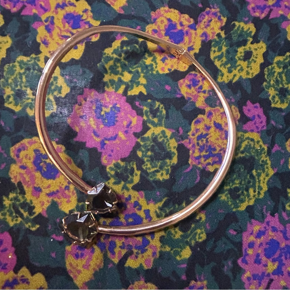 Vince Camuto Necklace